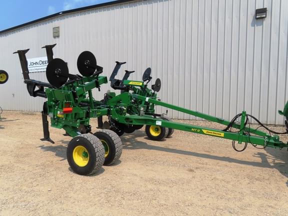 Image of John Deere MT9 Primary image