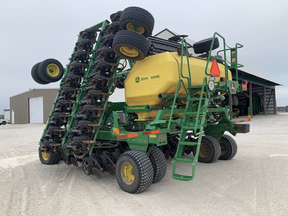 Image of John Deere N540C equipment image 4