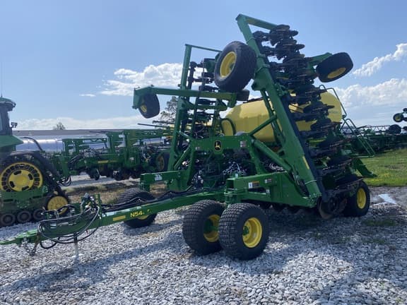 Image of John Deere N540C equipment image 3