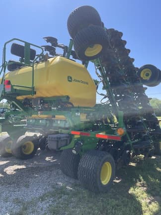 Image of John Deere N542C equipment image 4