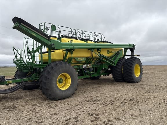 Image of John Deere N560 equipment image 1