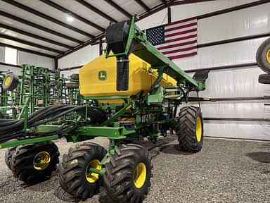Air Seeders or Carts