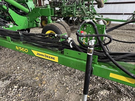 Image of John Deere N560 equipment image 2