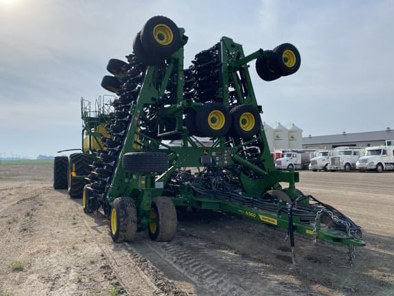 Image of John Deere N560 equipment image 1