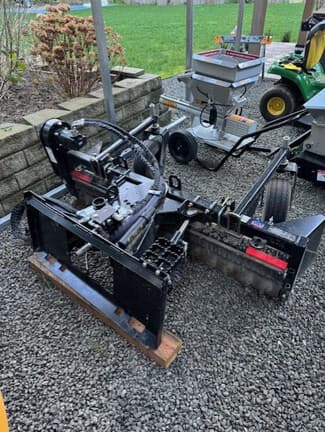 Image of John Deere PR72B equipment image 3