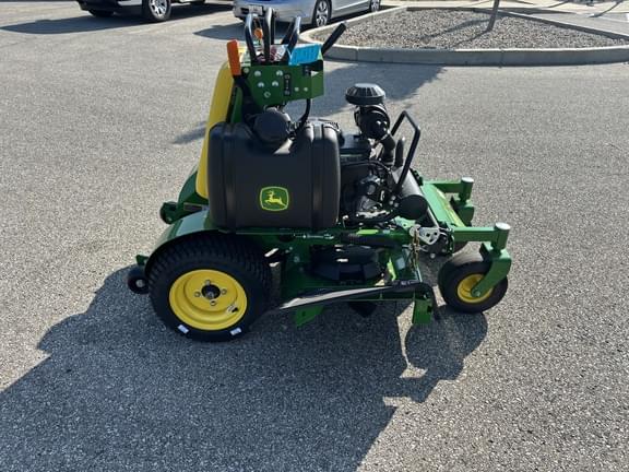 Image of John Deere Q810E equipment image 1