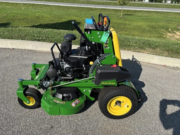 2025 John Deere Q810E Equipment Image0