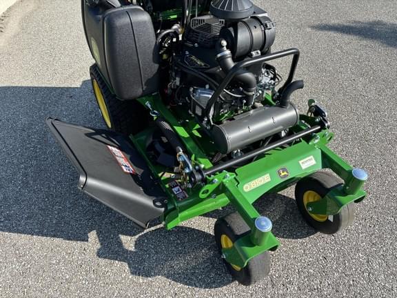 Image of John Deere Q810E equipment image 4