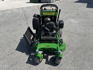 2025 John Deere Q810E Image
