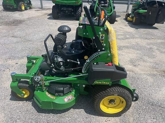 Image of John Deere Q810E equipment image 1