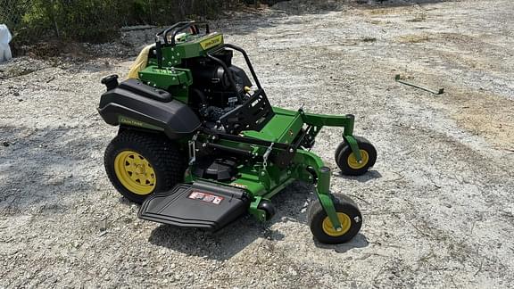 Image of John Deere Q820E equipment image 2