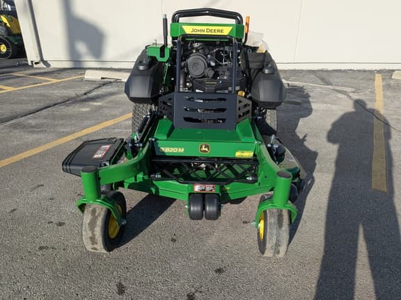 Image of John Deere Q820M equipment image 4