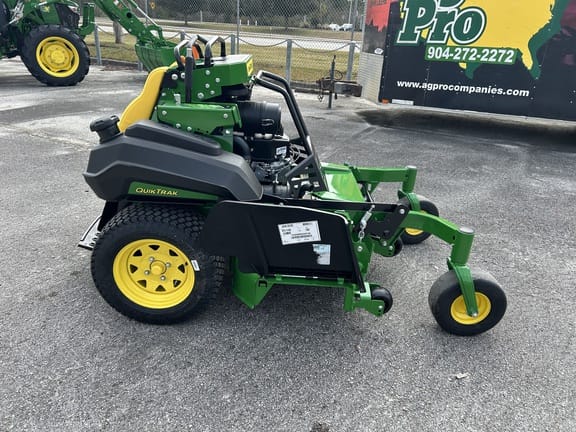 2025 John Deere Q820M Equipment Image0