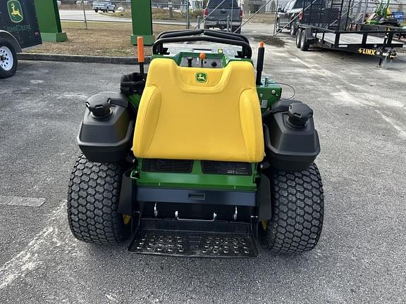 Image of John Deere Q820M equipment image 2