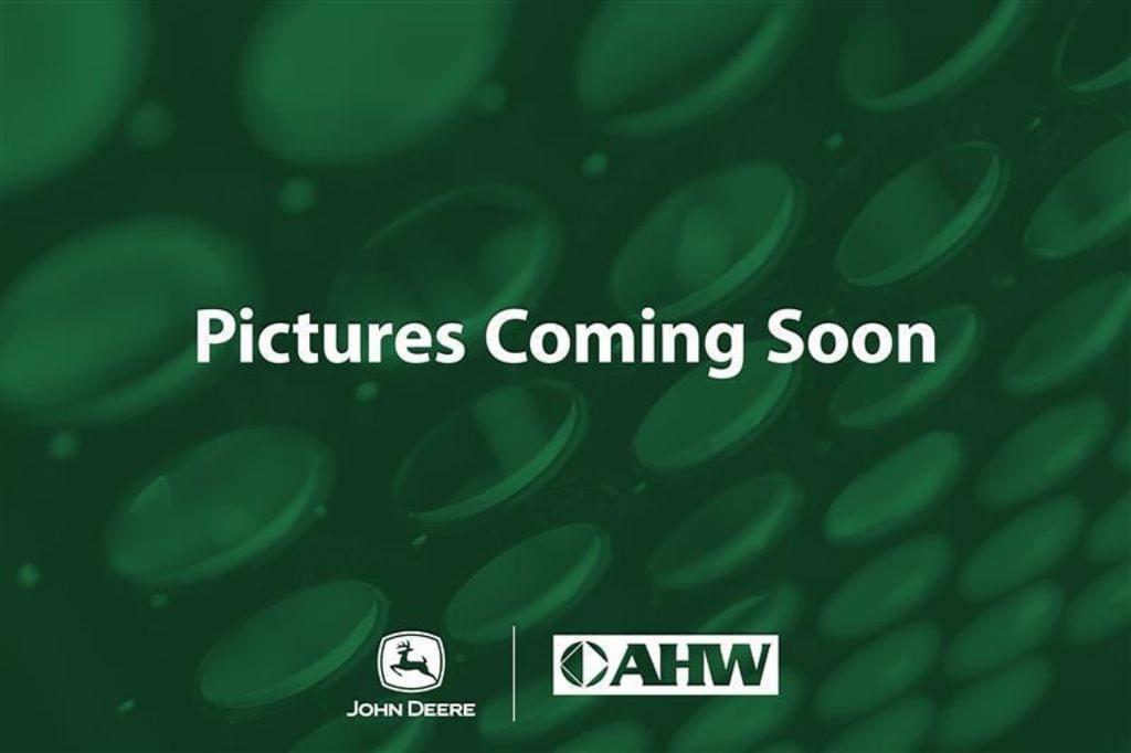 Image of John Deere Q820M Primary Image