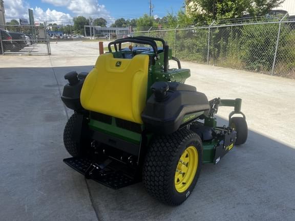 Image of John Deere Q820M equipment image 3