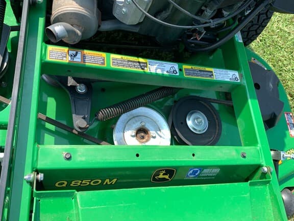 Image of John Deere Q850M equipment image 4