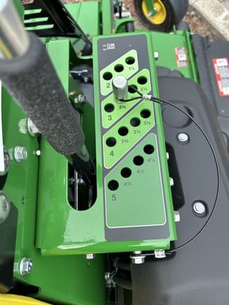 Image of John Deere Q850R equipment image 4