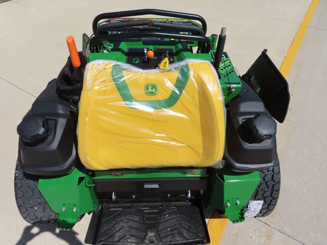 Image of John Deere Q865R equipment image 4