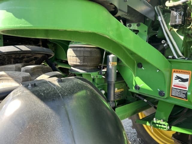 Image of John Deere R4023 equipment image 3