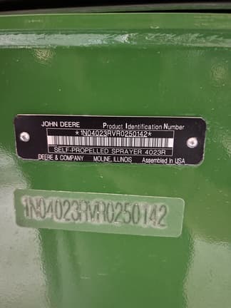 Image of John Deere R4023 equipment image 4