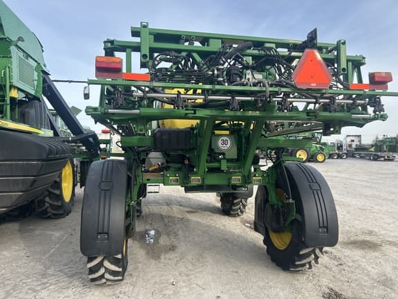 Image of John Deere R4023 equipment image 4