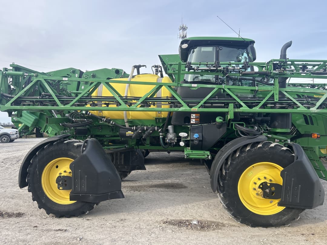 Image of John Deere R4023 Image 1