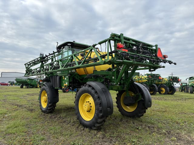 Image of John Deere R4023 equipment image 4