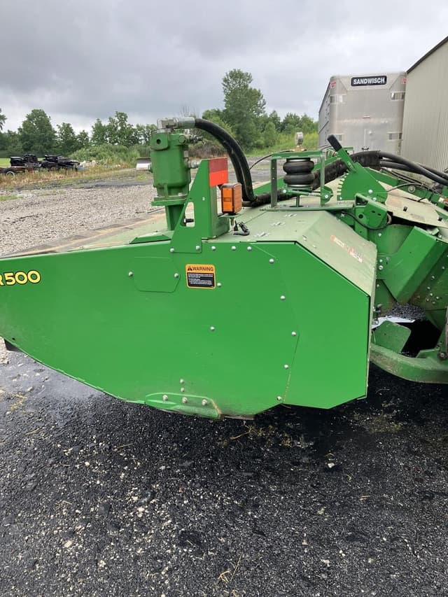 Image of John Deere R500 equipment image 1