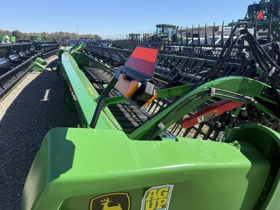 Image of John Deere RDF35 equipment image 3