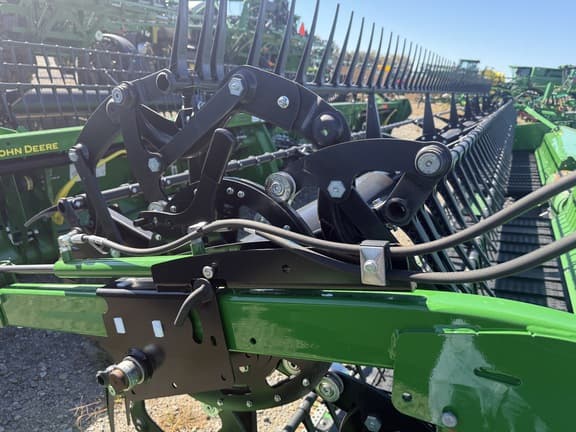 Image of John Deere RDF35 equipment image 4