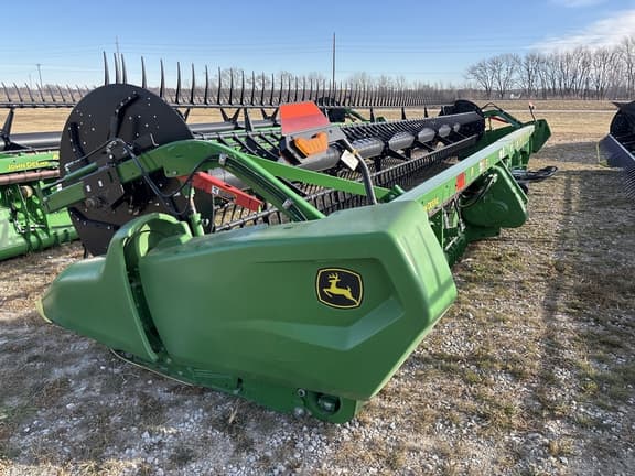 Image of John Deere RDF35 equipment image 4