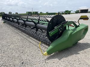 2025 John Deere RDF35 Image