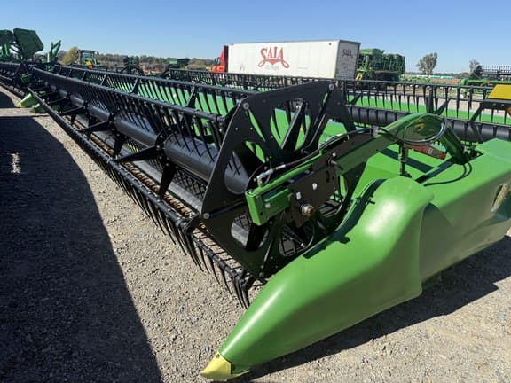 Image of John Deere RDF35 equipment image 1