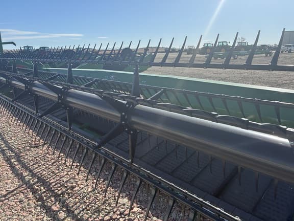 Image of John Deere RDF35 equipment image 1