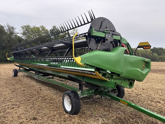 Image of John Deere RDF35 equipment image 1