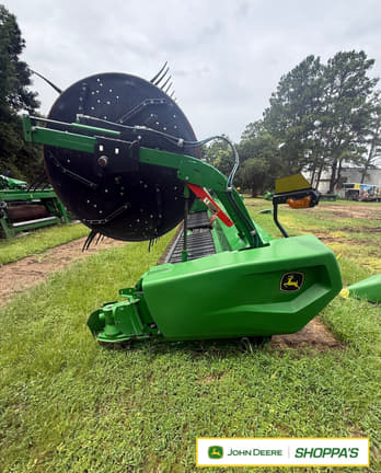 Image of John Deere RD35F equipment image 3