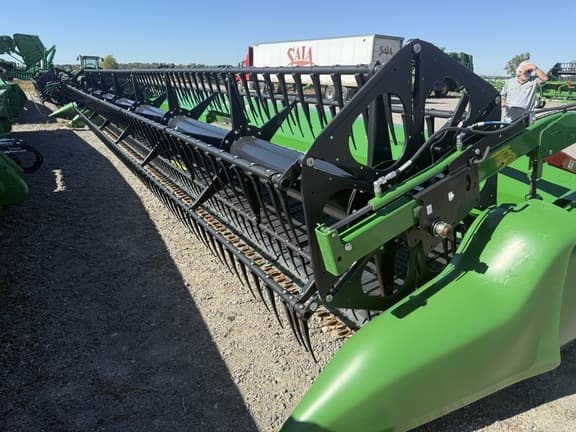 Image of John Deere RDF35 Primary image