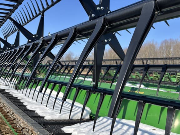 Image of John Deere RDF40 equipment image 3