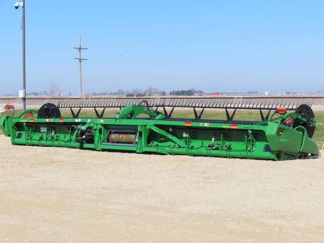 Image of John Deere RDF40 equipment image 4