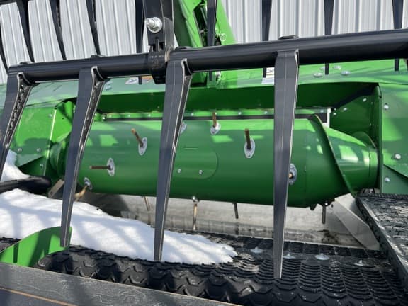 Image of John Deere RDF40 equipment image 3