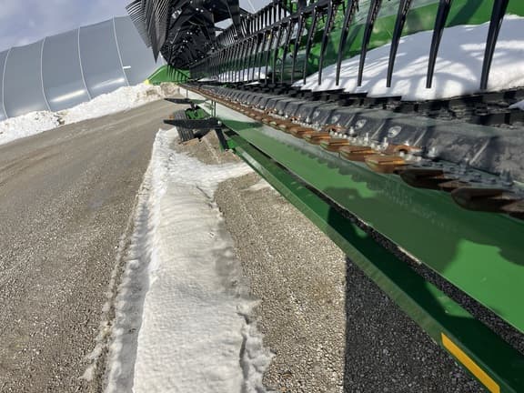 Image of John Deere RDF40 equipment image 4