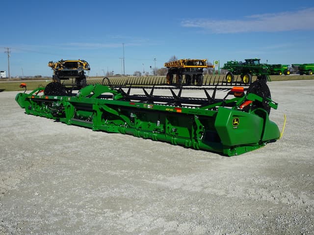 Image of John Deere RDF40 equipment image 4