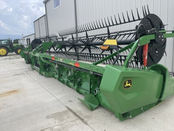 Image of John Deere RDF40 equipment image 2