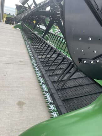 Image of John Deere RDF40 equipment image 4