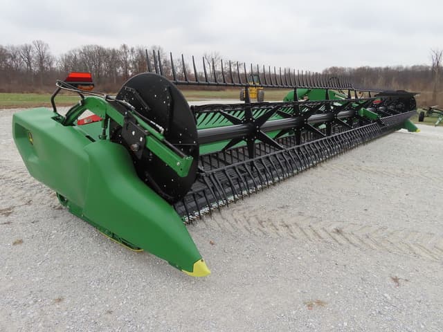 Image of John Deere RDF40 equipment image 2