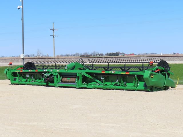 Image of John Deere RDF40 equipment image 3