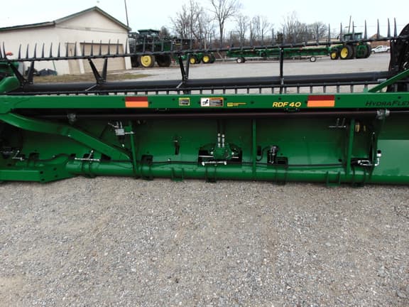Image of John Deere RD40F equipment image 4