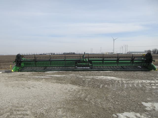 Image of John Deere RDF40 equipment image 1