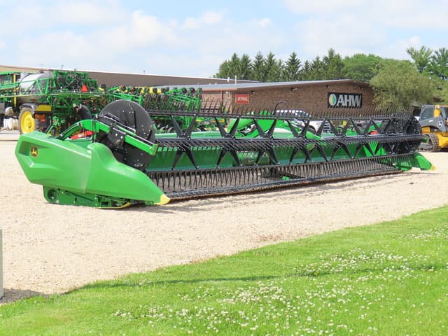 Image of John Deere RDF40 equipment image 1